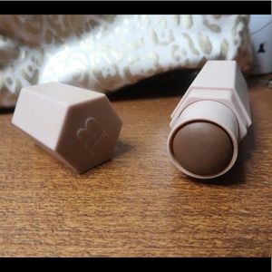 Fenty Beauty Concealer